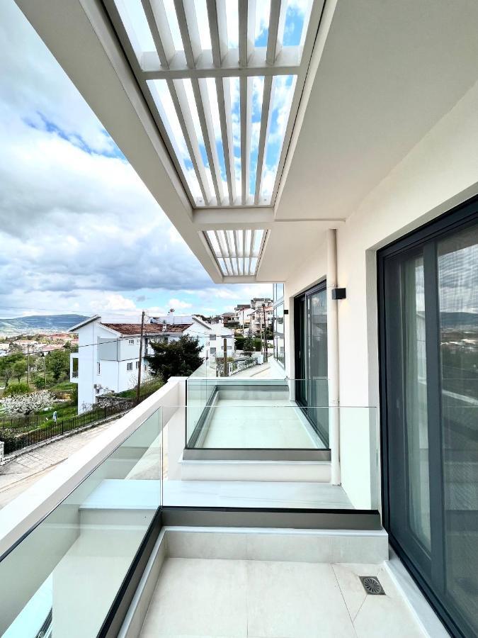 City Hill Luxury Apartments Janina Zewnętrze zdjęcie