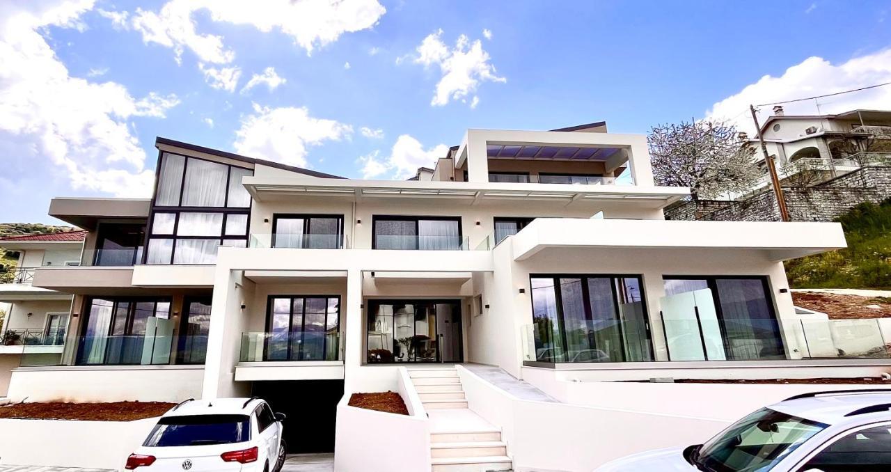 City Hill Luxury Apartments Janina Zewnętrze zdjęcie