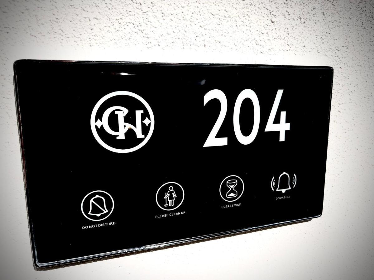 City Hill Luxury Apartments Janina Zewnętrze zdjęcie