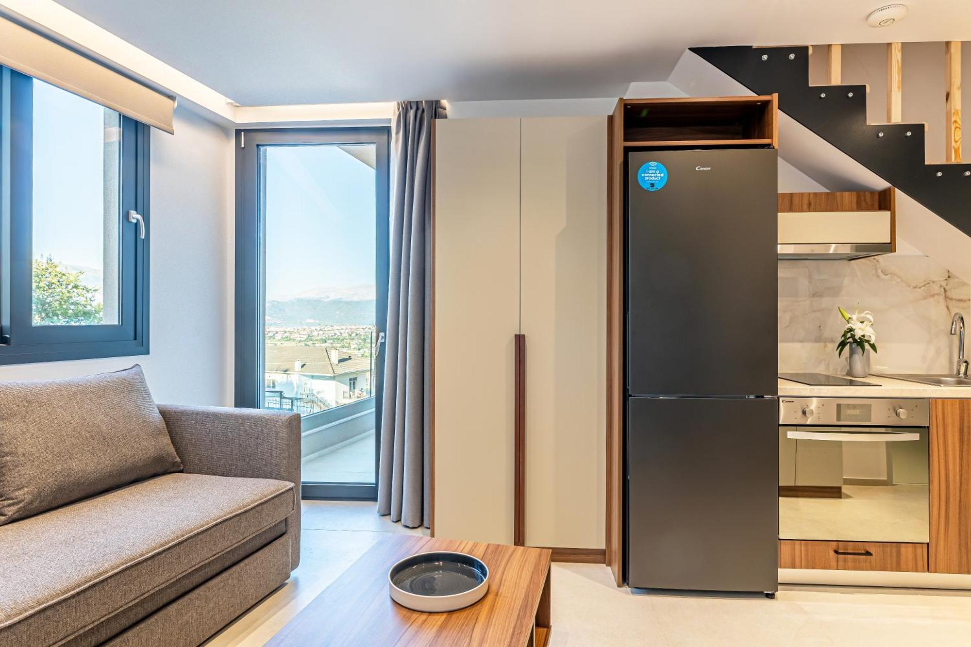 City Hill Luxury Apartments Janina Zewnętrze zdjęcie