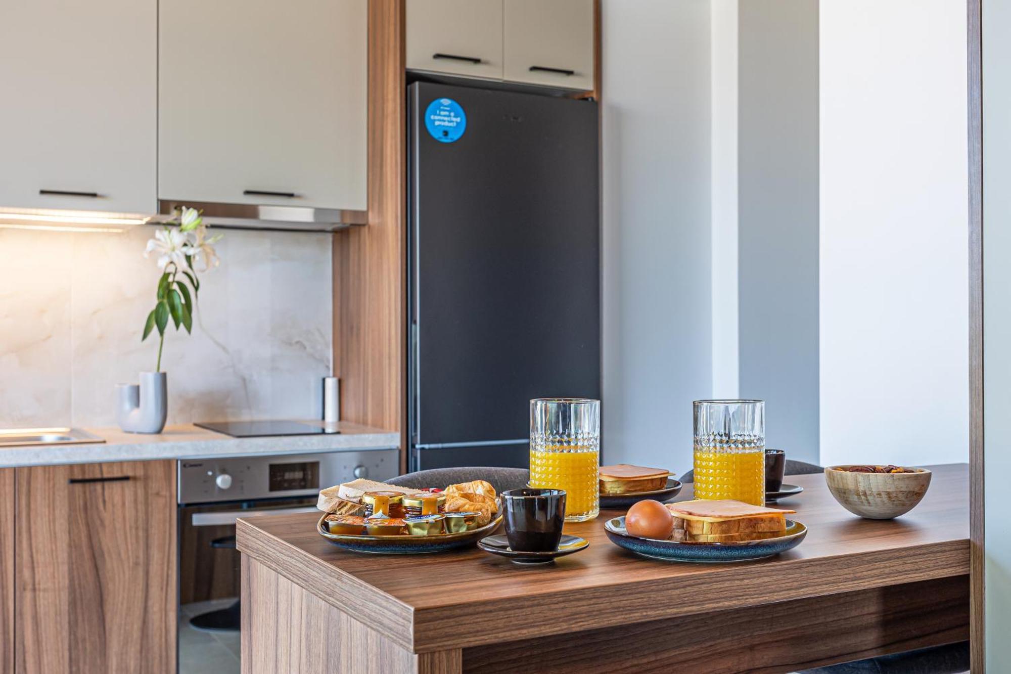 City Hill Luxury Apartments Janina Zewnętrze zdjęcie